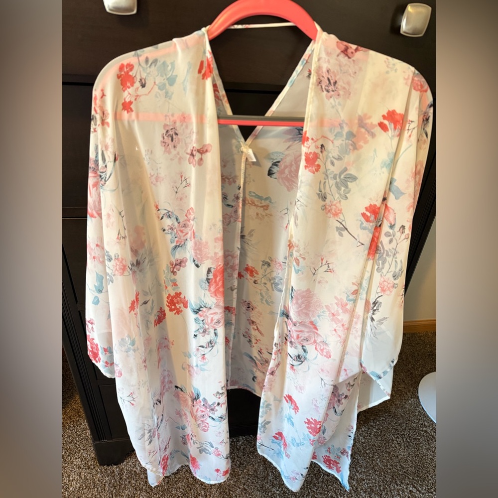 Pink Blush Maternity Floral Kimono